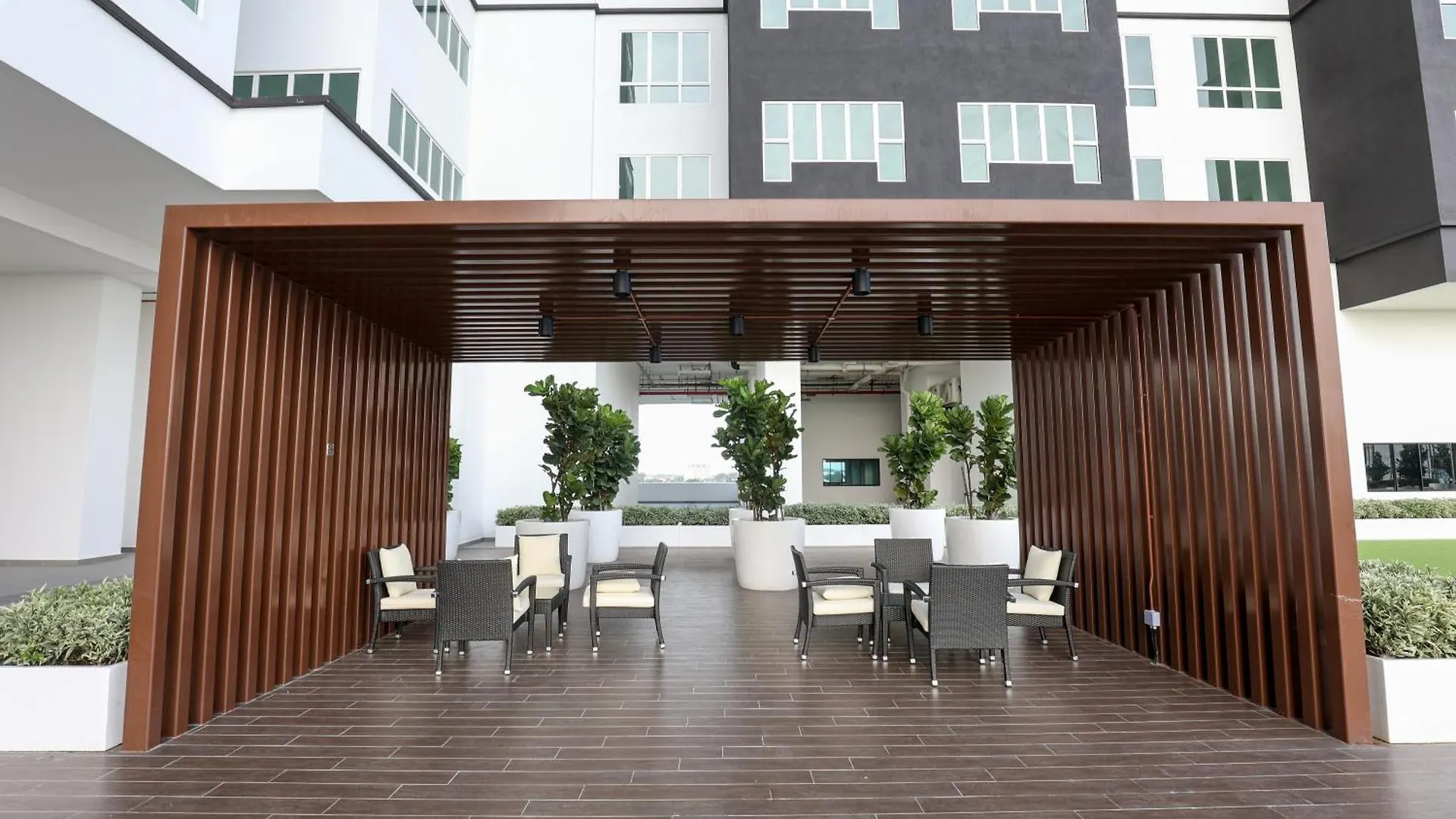 Bear Paw Retreat Cityview Apartment Amber Cove Malacca